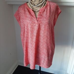 EUC HILARY RADLEY TOP